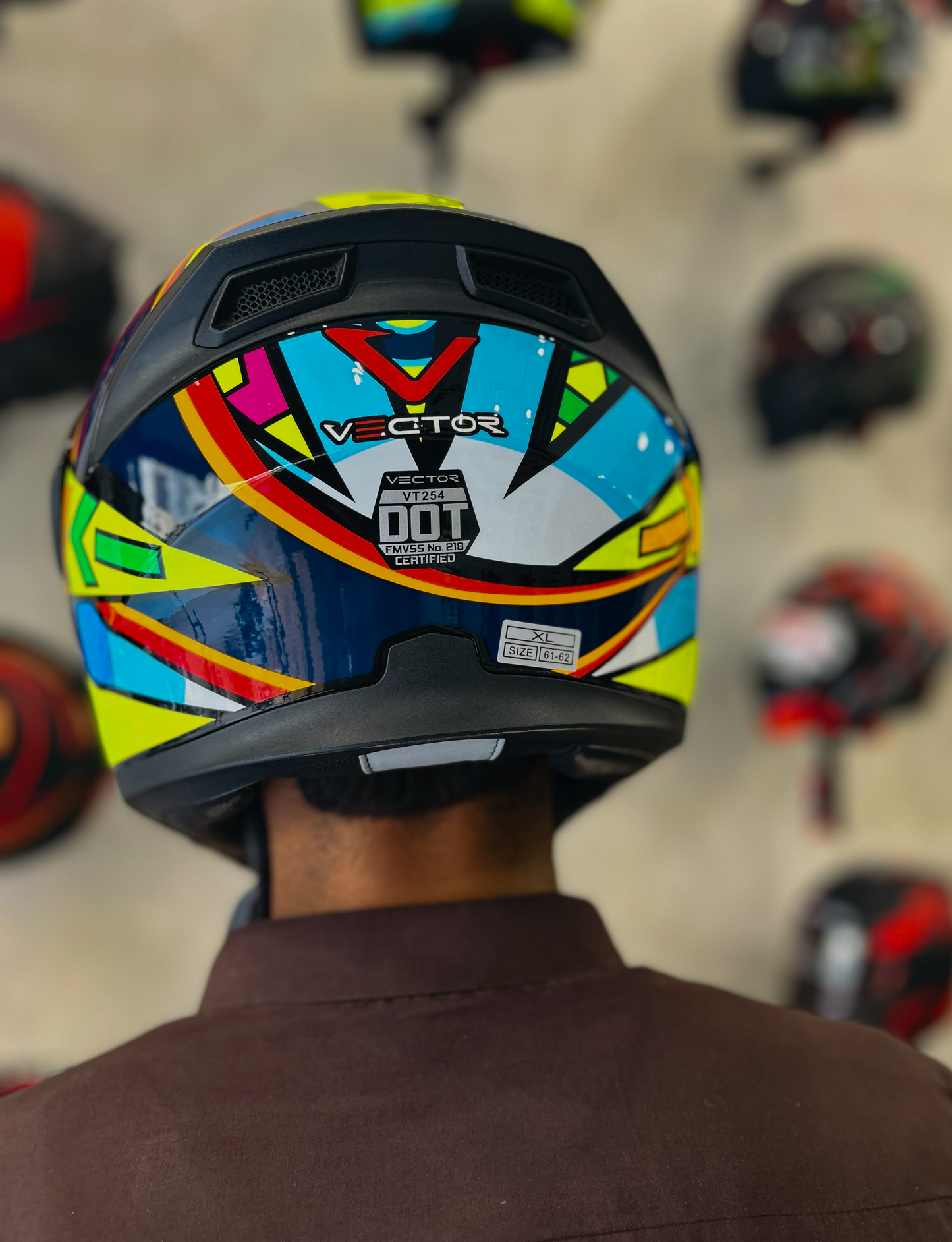 VECTOR 254 DOT APPROVED HELMET