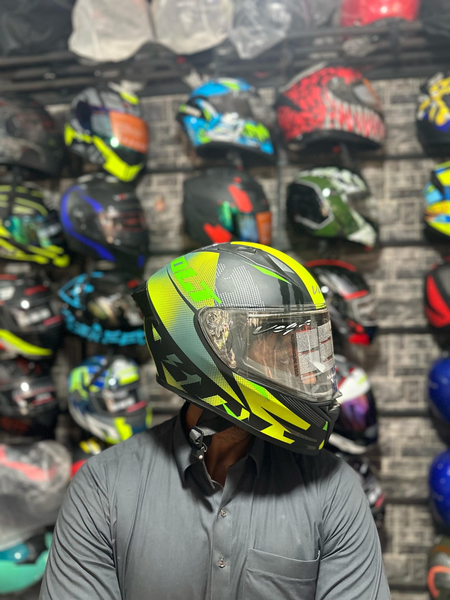 VEGA DOT APPROVED FULL FACE HELMET