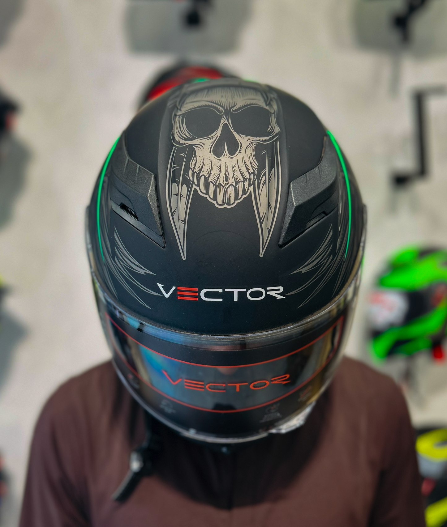 VECTOR 253 DOT APPROVED HELMET
